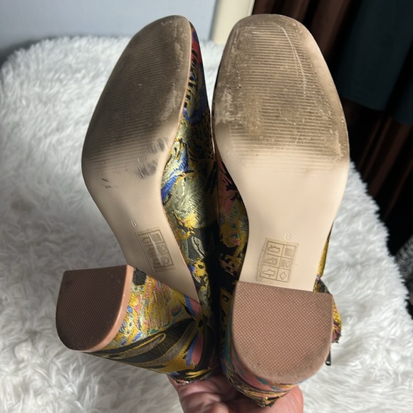 ASOS Elmery Jacquard Tapestry Floral Heeled Boots 6 - Picture 5 of 9